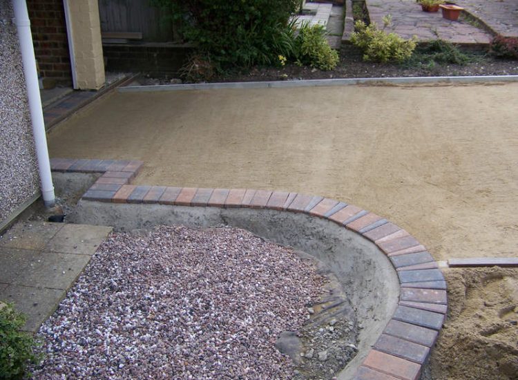 Block Paved Driveway in East Sussex - Marshall's Driveline 50 Burnt Ochre block paving. Driveways for Surrey and Hampshire - MDB Landscapes