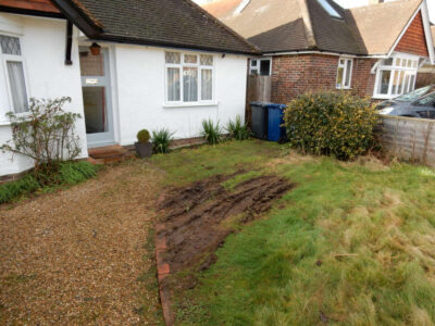 Block Paved Driveway in Wonersh, Guildford, Surrey - Marshall's Drivesett Tegula Traditional block paving. Driveways for Surrey and Hampshire - MDB Landscapes