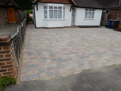Block Paved Driveway in Wonersh, Guildford, Surrey - Marshall's Drivesett Tegula Traditional block paving. Driveways for Surrey and Hampshire - MDB Landscapes