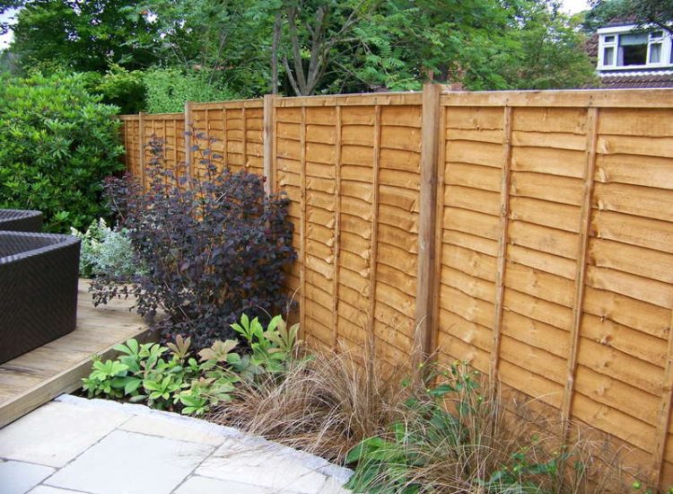 Garden Fencing - MDB Landscapes
