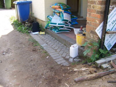 Mint Sandstone Sett Driveway in Sandhurst, Berkshire - Mint sandstone setts used here for both vehicular and pedestrian areas. Driveways for Surrey and Hampshire - MDB Landscapes