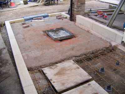 Mint Sandstone Sett Driveway in Sandhurst, Berkshire - Mint sandstone setts used here for both vehicular and pedestrian areas. Driveways for Surrey and Hampshire - MDB Landscapes