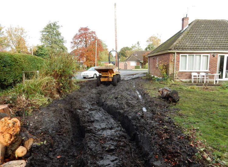 Garden Clearance in Fleet, Hampshire - Total clearance of both rear and front gardens of mature trees and shrubs. Trees felled with roots extracted. Garden clearance for Surrey and Hampshire - MDB Landscapes