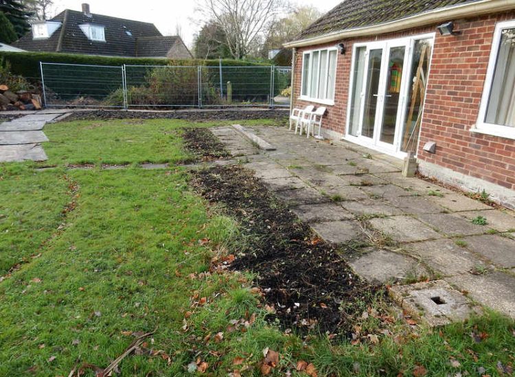 Garden Clearance in Fleet, Hampshire - Total clearance of both rear and front gardens of mature trees and shrubs. Trees felled with roots extracted. Garden clearance for Surrey and Hampshire - MDB Landscapes