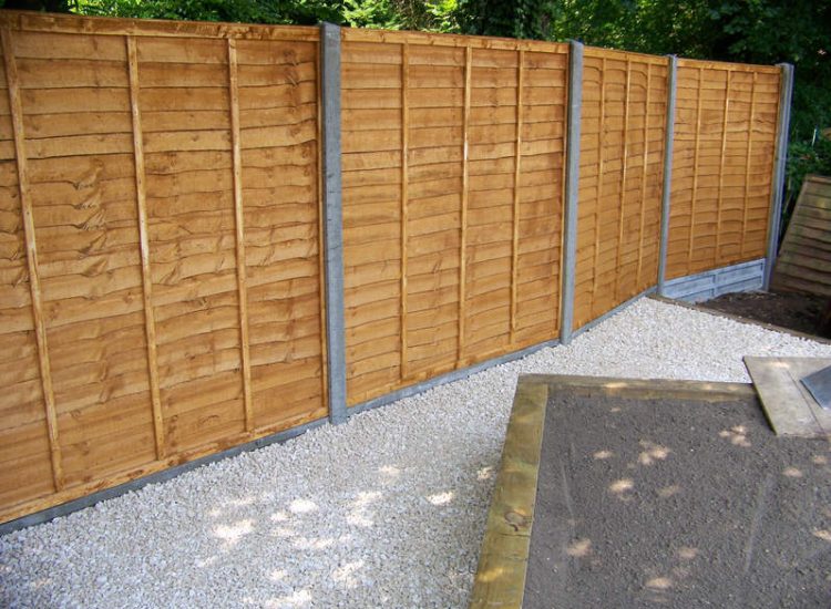 Garden Fencing - MDB Landscapes