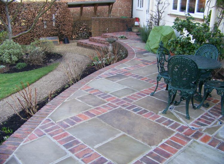 Terrace Paving Repointing Works in Farnham, Surrey - Old joints were raked out and cleaned prior to areas being repointed including steps. Re-pointing works for Surrey and Hampshire - MDB Landscapes