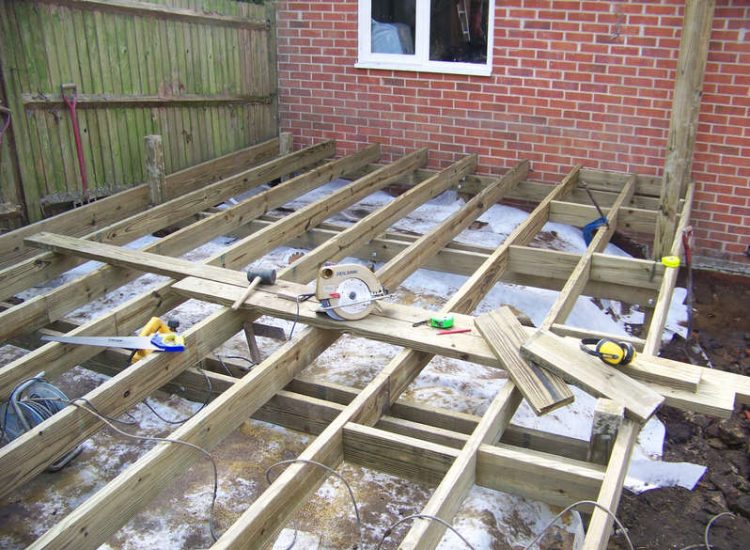 Timber decking - MDB Landscapes