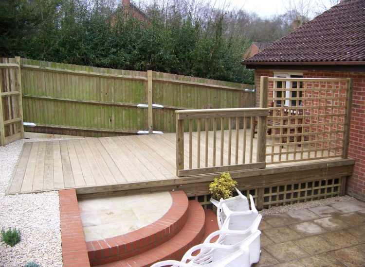 Timber decking - MDB Landscapes