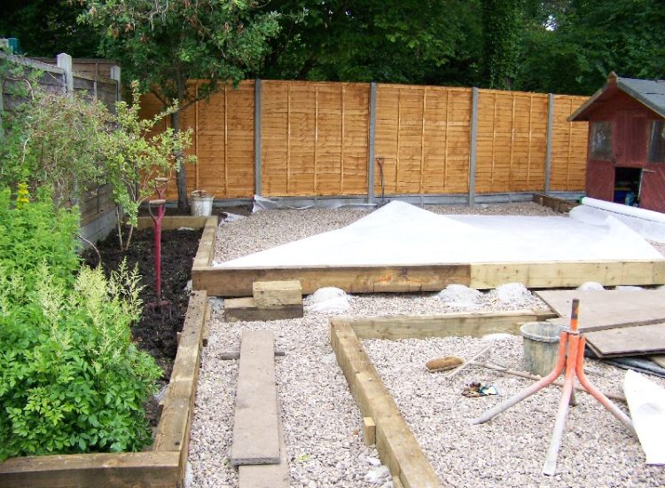 Garden and Lawn Drainage Ascot, Surrey - Including raised lawns, timber planters and gravel walkways. Garden Drainage - MDB Landscapes
