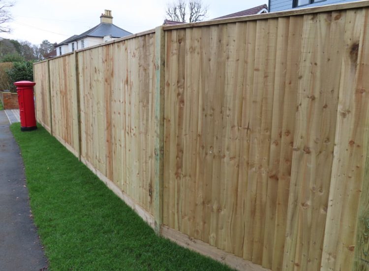 Feather Edge or Close board Fencing Ash Vale, Aldershot, Hampshire, GU12 - New boundary lines created replacing old fencing. Feather Edge or Close board Fencing Ash Vale, Aldershot, Hampshire, GU12 - New boundary lines created replacing old fencing.