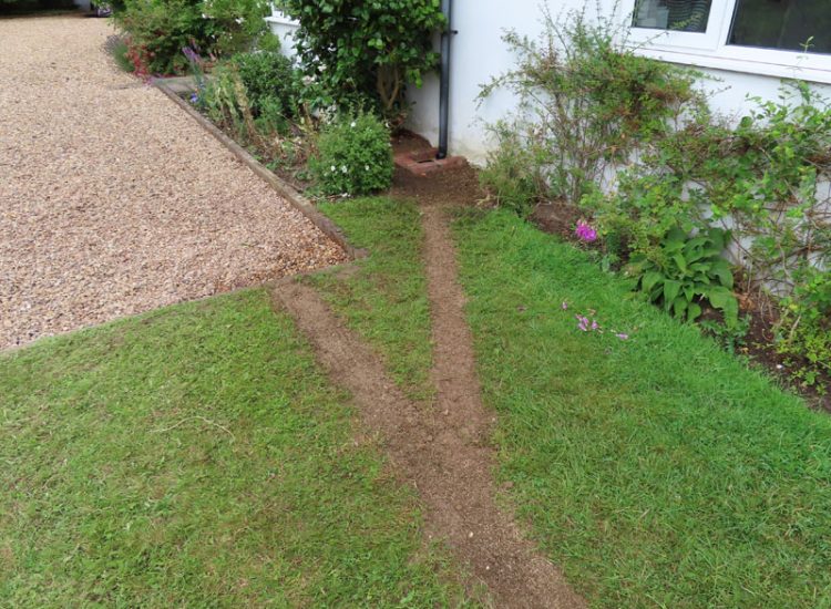 Driveway Flooding Cranleigh, Surrey, GU6 - Constant flooding of a shingled driveway area, preventing its use and causing access issues to the house. Driveway Flooding Cranleigh, Surrey, GU6 - Constant flooding of a shingled driveway area, preventing its use and causing access issues to the house.