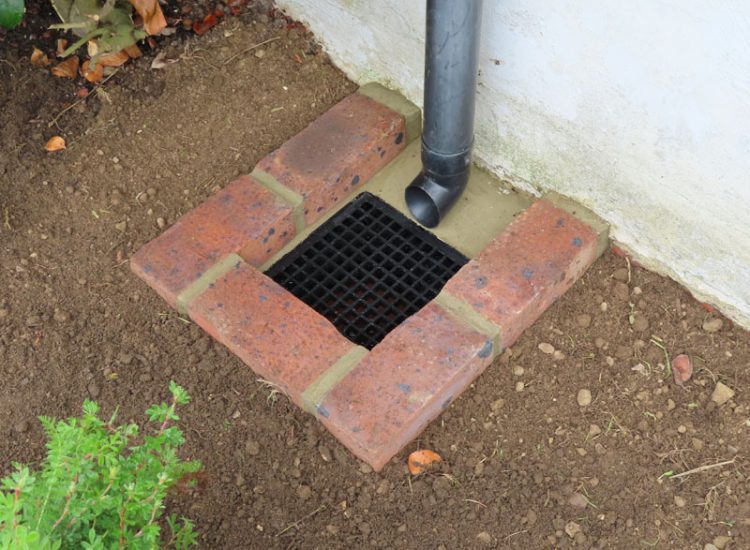 Driveway Flooding Cranleigh, Surrey, GU6 - Constant flooding of a shingled driveway area, preventing its use and causing access issues to the house. Driveway Flooding Cranleigh, Surrey, GU6 - Constant flooding of a shingled driveway area, preventing its use and causing access issues to the house.