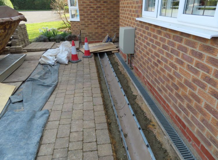 Driveway Drainage Hook, Hampshire, RG27 - Preventive drainage solution to prevent house and garage flooding. Driveway Drainage Hook, Hampshire, RG27 - Preventive drainage solution to prevent house and garage flooding.