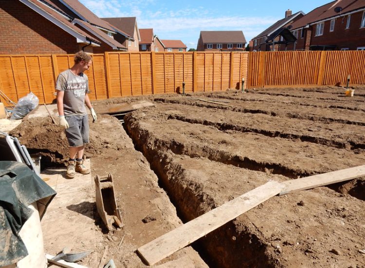 Garden Drainage and Landscaping Bramley, Tadley, Hampshire, RG26 - A new build and garden left with major drainage issues, neglected by the developers. Garden Drainage and Landscaping Bramley, Tadley, Hampshire, RG26 - A new build and garden left with major drainage issues, neglected by the developers.