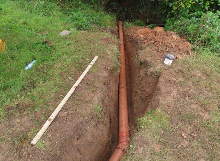 Garden Drainage in Chiddingfold, Godalming, Surrey, GU8 - Failing drainage infrastructure and runoff from a steep emabankment. Garden Drainage in Chiddingfold, Godalming, Surrey, GU8 - Failing drainage infrastructure and runoff from a steep emabankment.