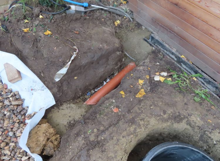 Rear Garden Drainage London, W5 - Issues with access to a garden work building due to flooding needing to be resolved. Rear Garden Drainage London, W5 - Issues with access to a garden work building due to flooding needing to be resolved.