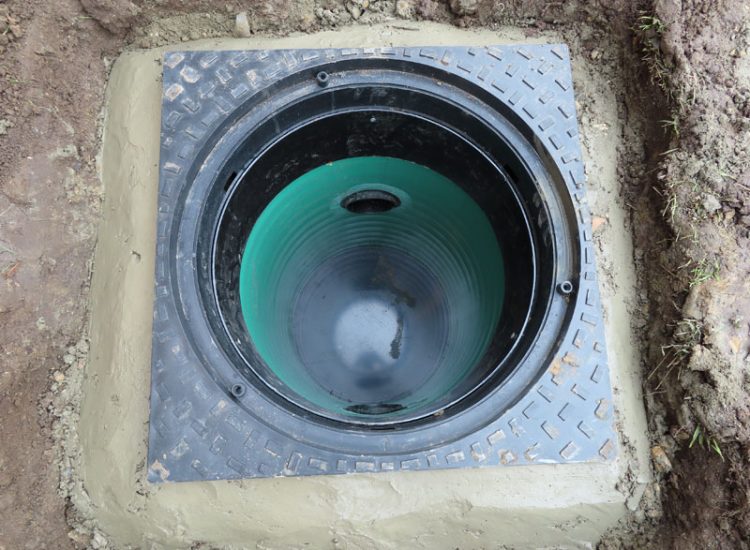 Rear Garden Drainage London, W5 - Issues with access to a garden work building due to flooding needing to be resolved. Rear Garden Drainage London, W5 - Issues with access to a garden work building due to flooding needing to be resolved.