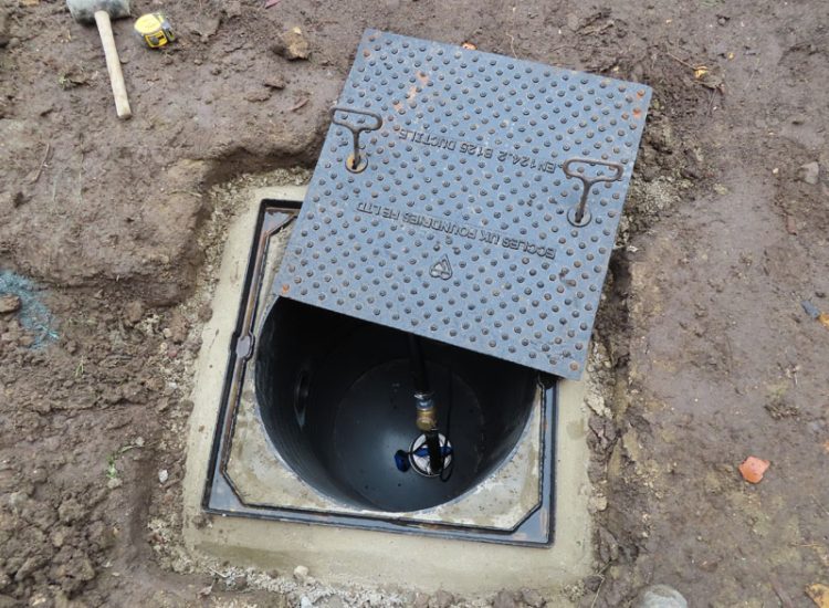 Rear Garden Drainage London, W5 - Issues with access to a garden work building due to flooding needing to be resolved. Rear Garden Drainage London, W5 - Issues with access to a garden work building due to flooding needing to be resolved.