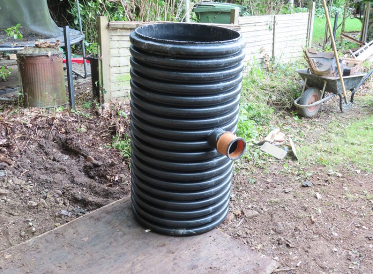 Garden Drainage Oxted, Surrey, RH8 - A small troublesome area residing at the bottom of a garden restricting the clients future plans. Garden Drainage Oxted, Surrey, RH8 - A small troublesome area residing at the bottom of a garden restricting the clients future plans.