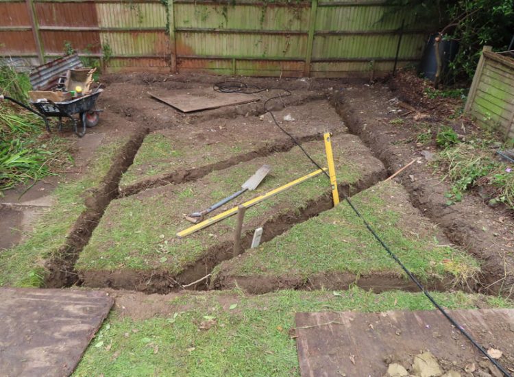 Garden Drainage Oxted, Surrey, RH8 - A small troublesome area residing at the bottom of a garden restricting the clients future plans. Garden Drainage Oxted, Surrey, RH8 - A small troublesome area residing at the bottom of a garden restricting the clients future plans.