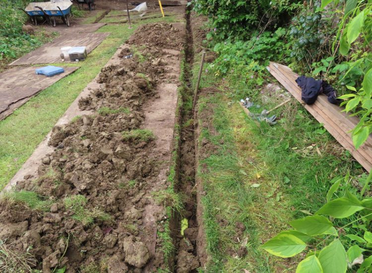 Garden Drainage Oxted, Surrey, RH8 - A small troublesome area residing at the bottom of a garden restricting the clients future plans. Garden Drainage Oxted, Surrey, RH8 - A small troublesome area residing at the bottom of a garden restricting the clients future plans.