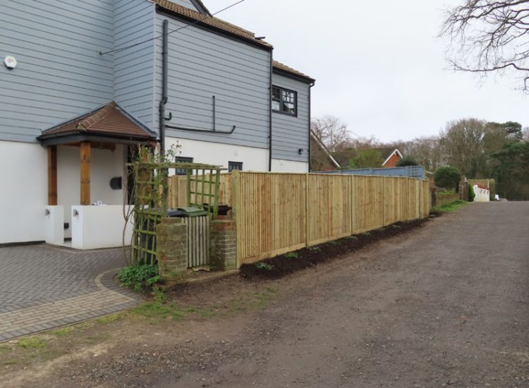 Feather Edge or Close board Fencing Ash Vale, Aldershot, Hampshire, GU12 - New boundary lines created replacing old fencing. Feather Edge or Close board Fencing Ash Vale, Aldershot, Hampshire, GU12 - New boundary lines created replacing old fencing.