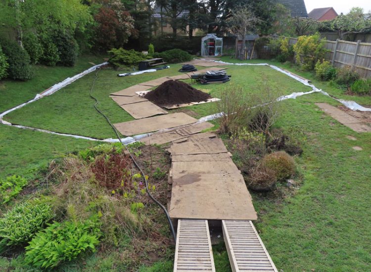 Garden and Lawn Drainage Guildford, Surrey, GU2 - A combined land drainage issue and frequent water mains leaks making this garden unusable for long periods. Garden and Lawn Drainage Guildford, Surrey, GU2 - A combined land drainage issue and frequent water mains leaks making this garden unusable for long periods.