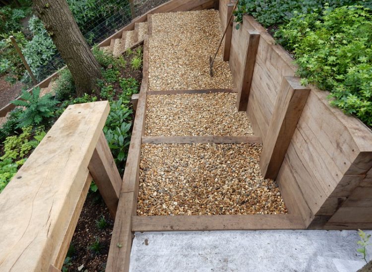 New Oak Sleeper Retaining Walls Farnham, Surrey, GU9 - Extensive oak sleeper retaining walls within an embankment area. New Oak Sleeper Retaining Walls Farnham, Surrey, GU9 - Extensive oak sleeper retaining walls within an embankment area.