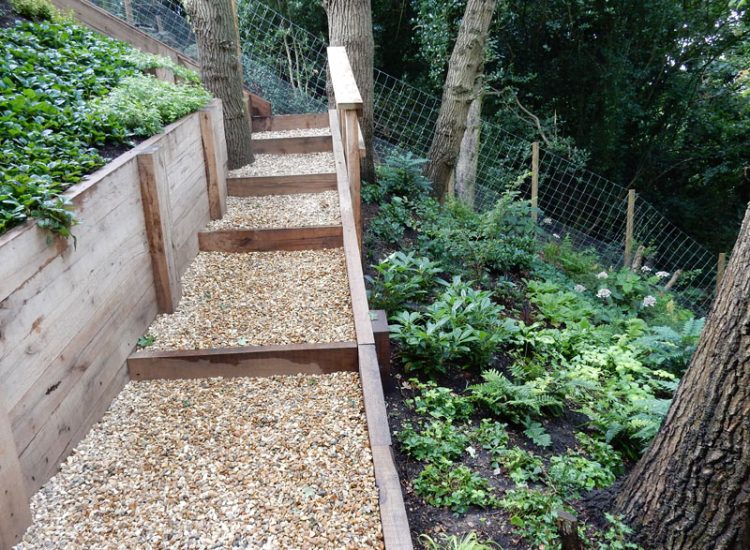 New Oak Sleeper Steps Farnham, Surrey, GU9 - Extensive oak sleeper steps incorporated through an embankment area. New Oak Sleeper Steps Farnham, Surrey, GU9 - Extensive oak sleeper steps incorporated through an embankment area.