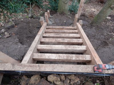 New Oak Sleeper Steps Farnham, Surrey, GU9 - Extensive oak sleeper steps incorporated through an embankment area. New Oak Sleeper Steps Farnham, Surrey, GU9 - Extensive oak sleeper steps incorporated through an embankment area.