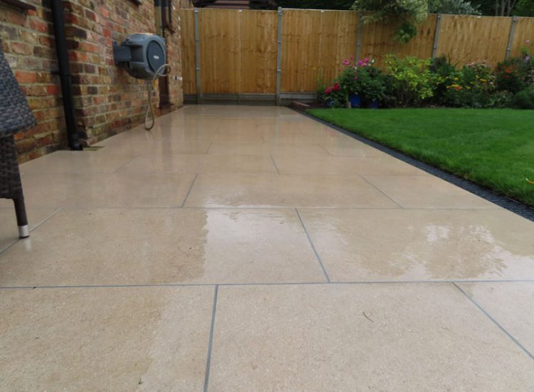 Garden Paving Sandhurst, Berkshire, RG47 - A paved terrace area using porcelain paving.