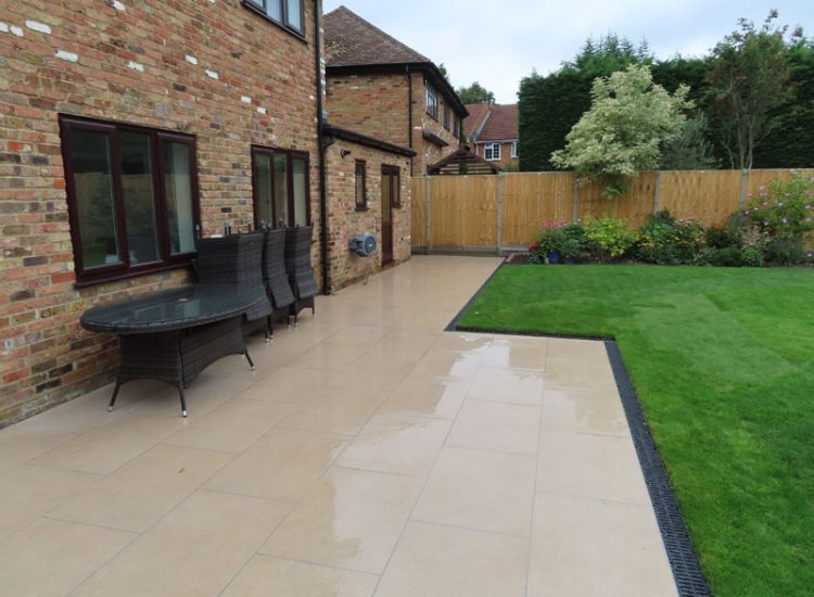 Garden Paving Sandhurst, Berkshire, RG47 - A paved terrace area using porcelain paving.