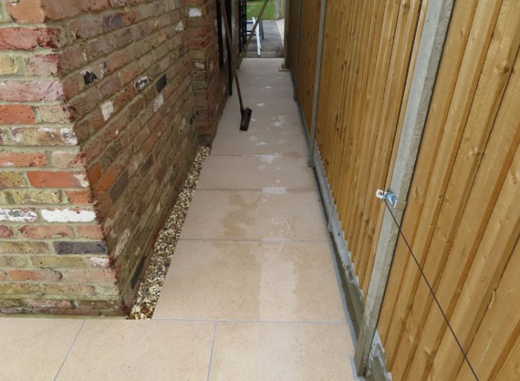 Garden Paving Sandhurst, Berkshire, RG47 - A paved terrace area using porcelain paving.