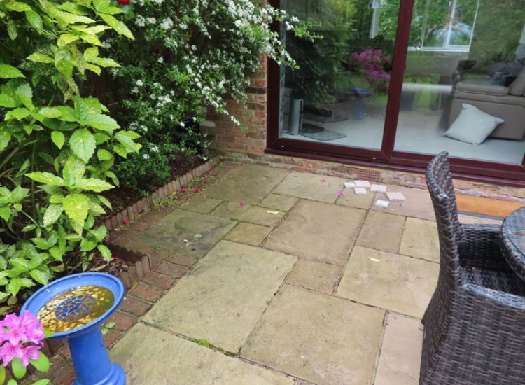Garden Paving Sandhurst, Berkshire, RG47 - A paved terrace area using porcelain paving.