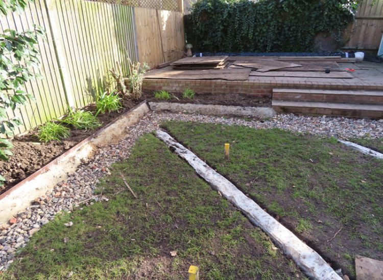 Turfing and Lawn Drainage Surbiton, Greater London, KT5 - A moderately sized urban town garden requiring a new lawn with lawn drainage to assist. Turfing and Lawn Drainage Surbiton, Greater London, KT5 - A moderately sized urban town garden requiring a new lawn with lawn drainage to assist.
