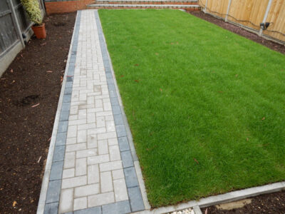 Turfing North Finchly, London, N12 - A small new lawn laid after lawn drainage including a drainge layer had been installed to assist with the drainage issues. Turfing North Finchly, London, N12 - A small new lawn laid after lawn drainage including a drainge layer had been installed to assist with the drainage issues.