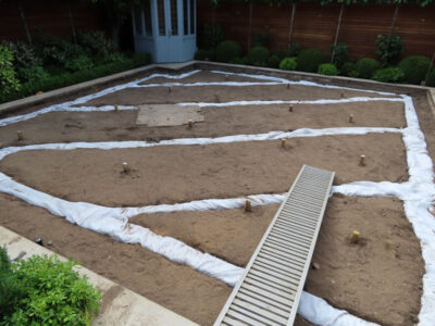 Turfing and Drainage Weybridge, Surrey, KT13 - Turfing of a small urban town garden that required drainage issues resolving first. Turfing and Drainage Weybridge, Surrey, KT13 - Turfing of a small urban town garden that required drainage issues resolving first.